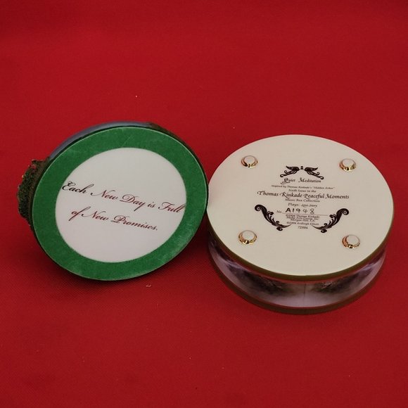 Thomas Kincade Peaceful Moments Hidden Arbor Musical Box Plays Love Story 2004 - Picture 14 of 14